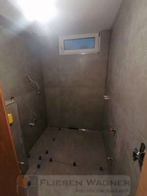 Bad03004
